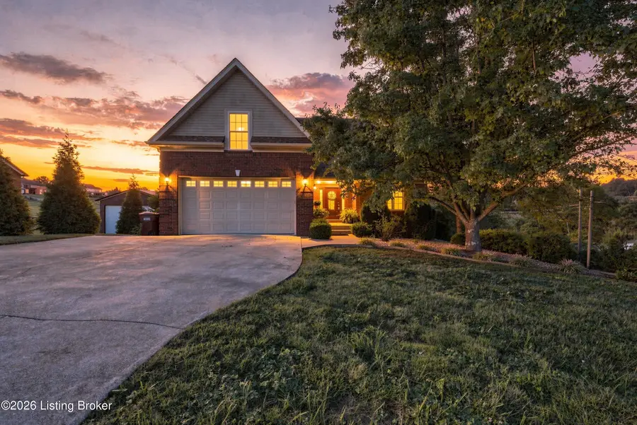 34 River Heights Blvd, Taylorsville, KY 40071 - #2