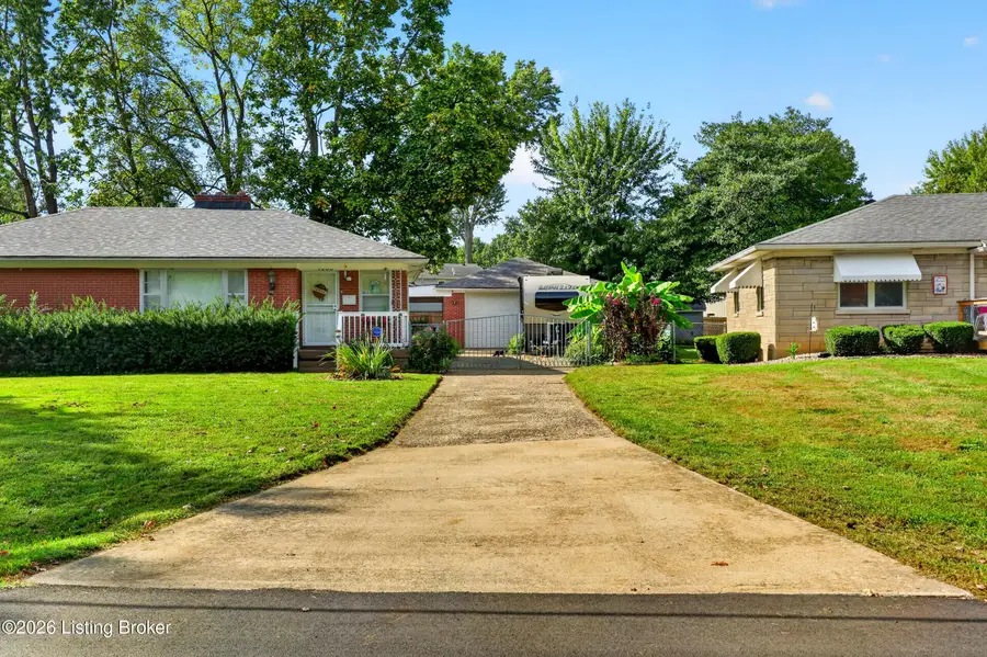 1906 Lampter St, Louisville, KY 40216 - #3