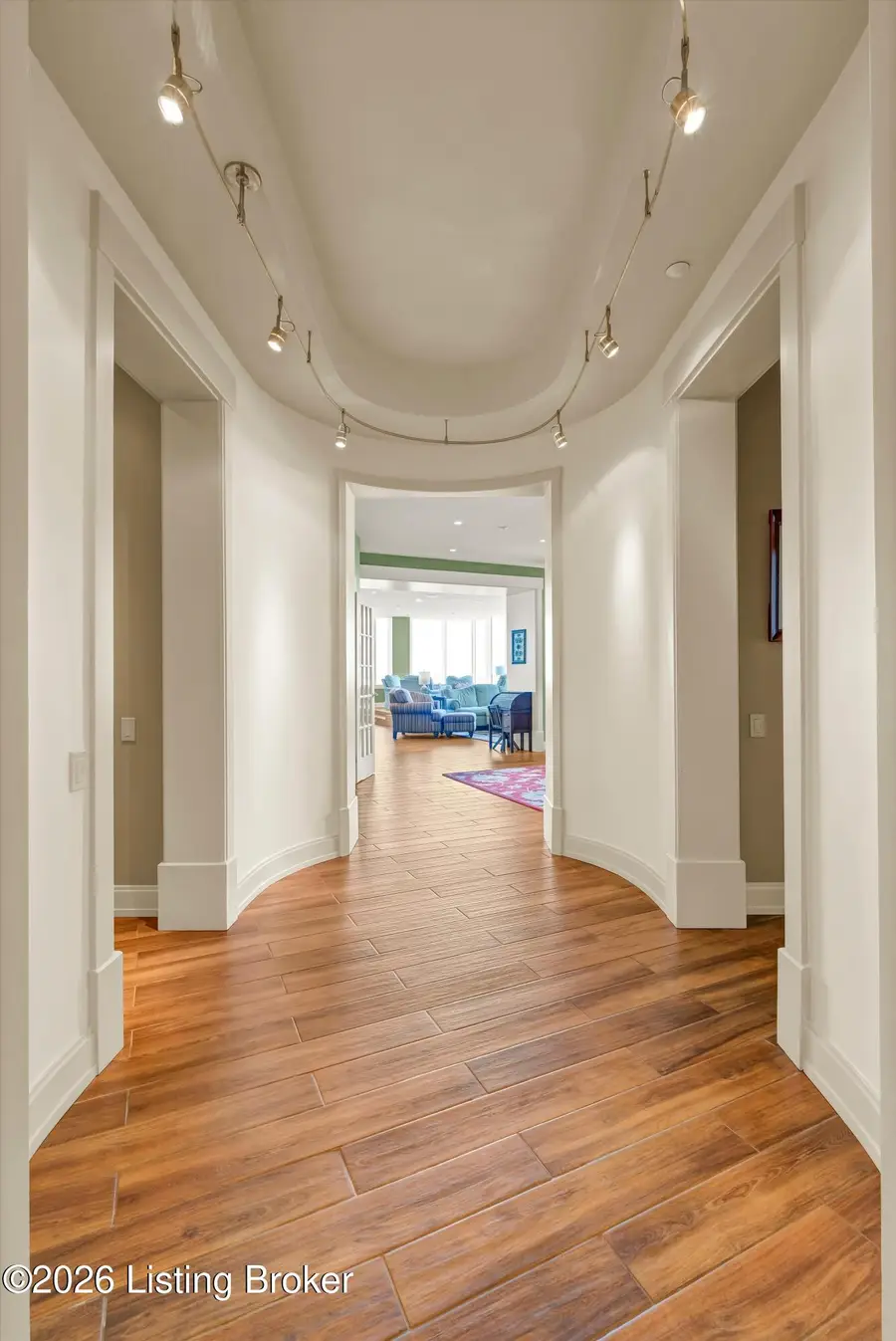222 E Witherspoon St #1101, Louisville, KY 40202 - #3