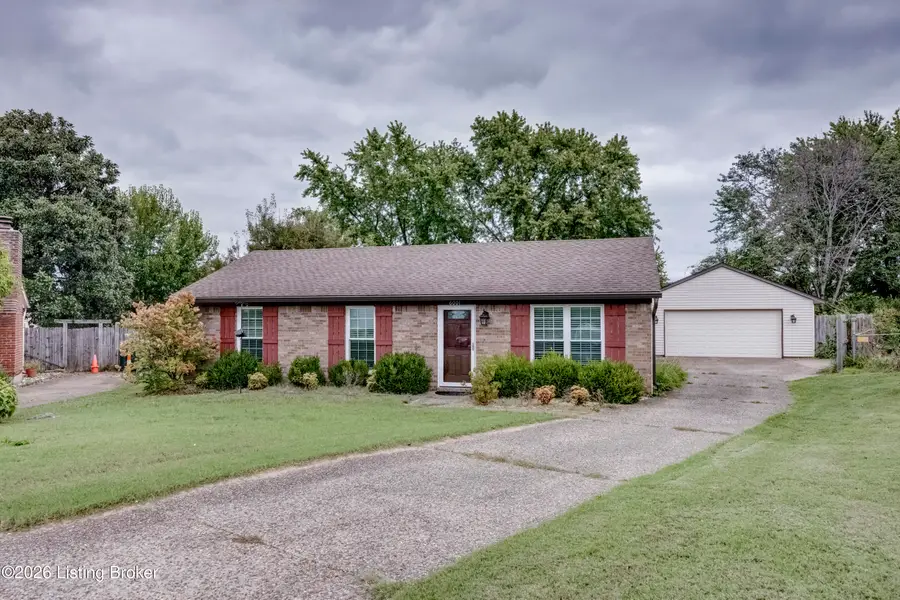 6001 Hickory Tree Rd, Louisville, KY 40291 - #2
