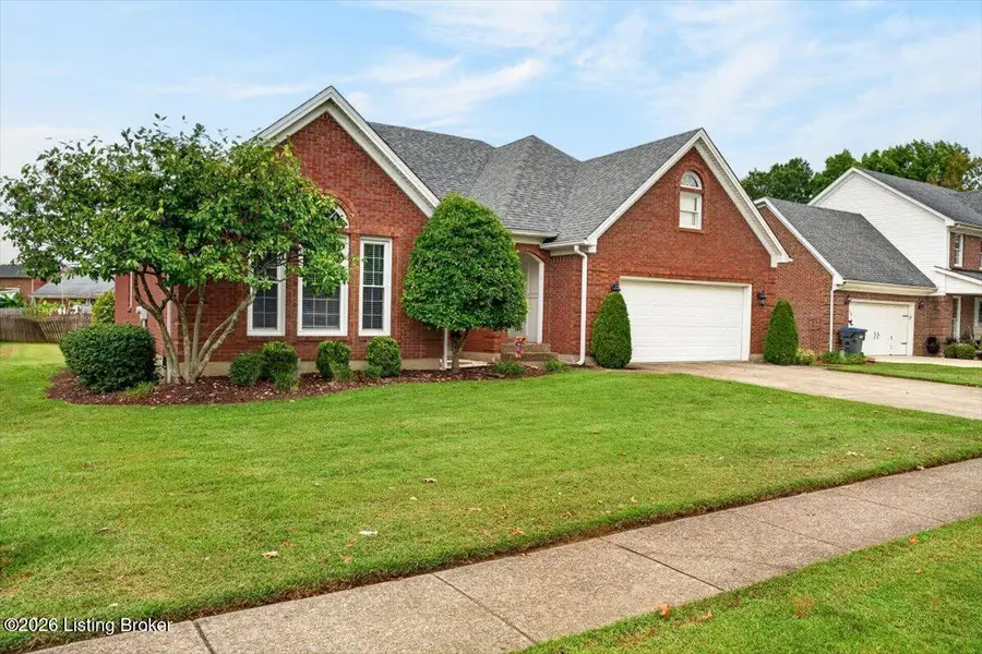 7214 Old North Church Rd, Louisville, KY 40214 - #2