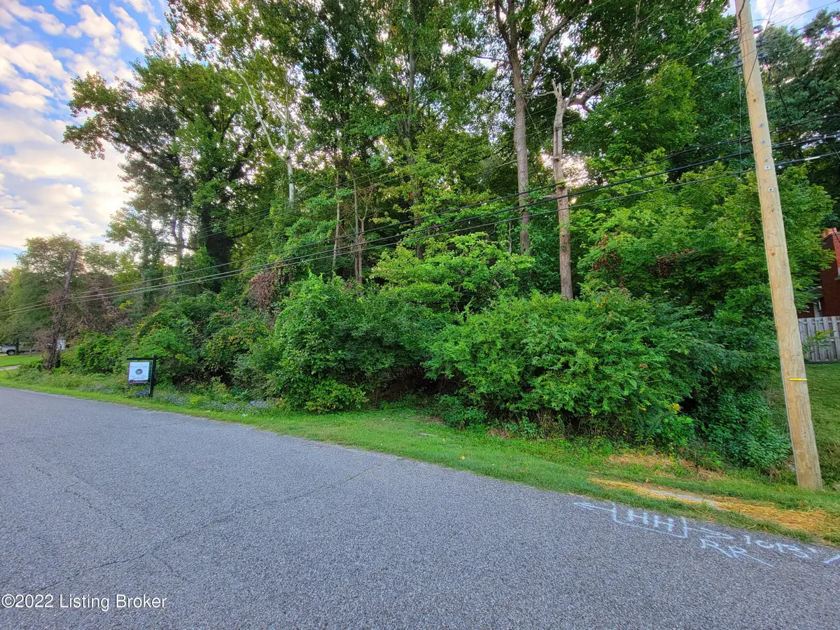 6505 Oak Valley Dr, Louisville, KY 40214 - #1