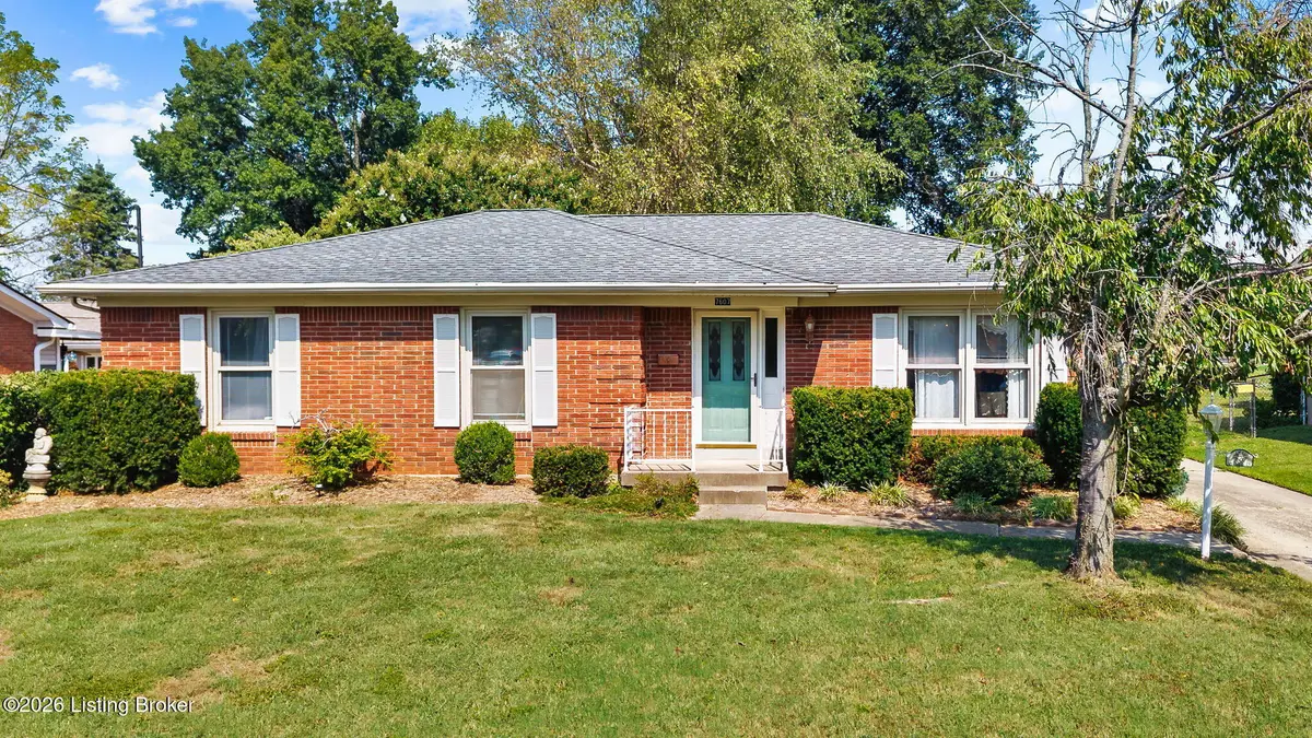 7607 Six Mile Ln, Louisville, KY 40220 - #1