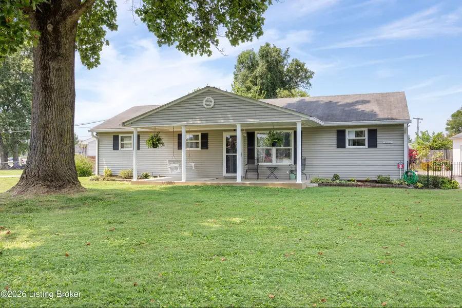 10014 Amrona Ave, Louisville, KY 40272 - #2