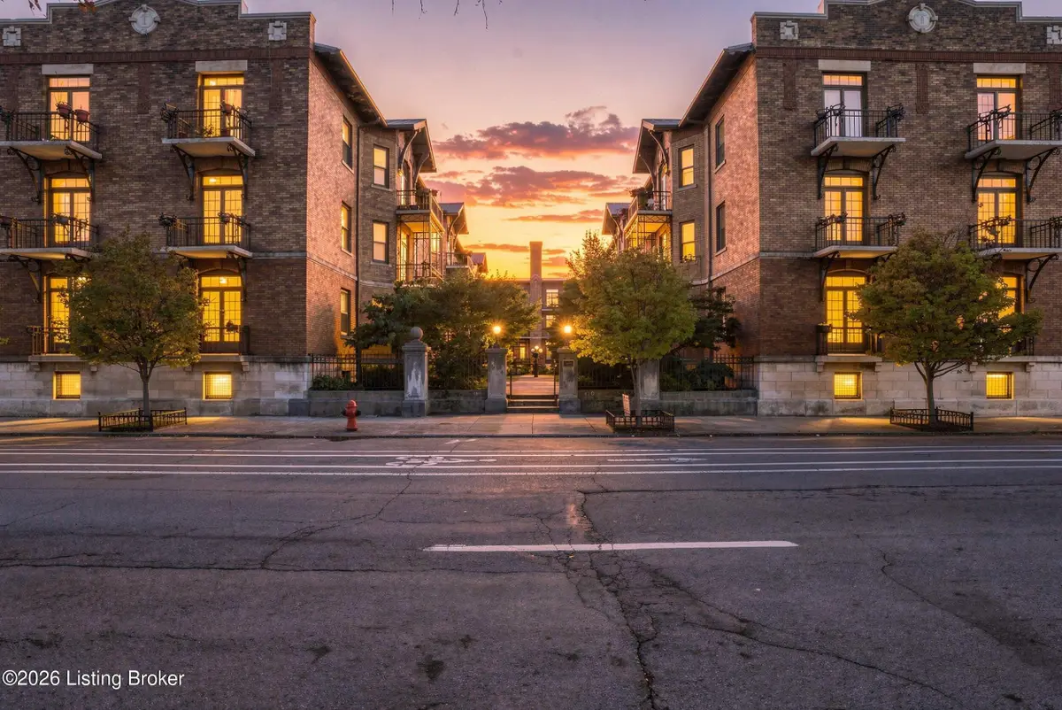 420 W Breckinridge St #APT C4, Louisville, KY 40203 - #1