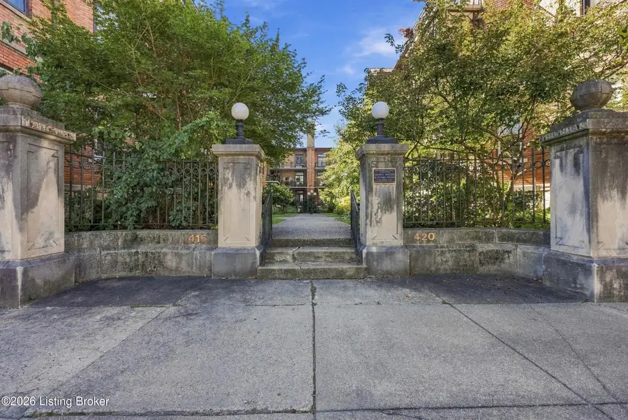 420 W Breckinridge St #APT C4, Louisville, KY 40203 - #3