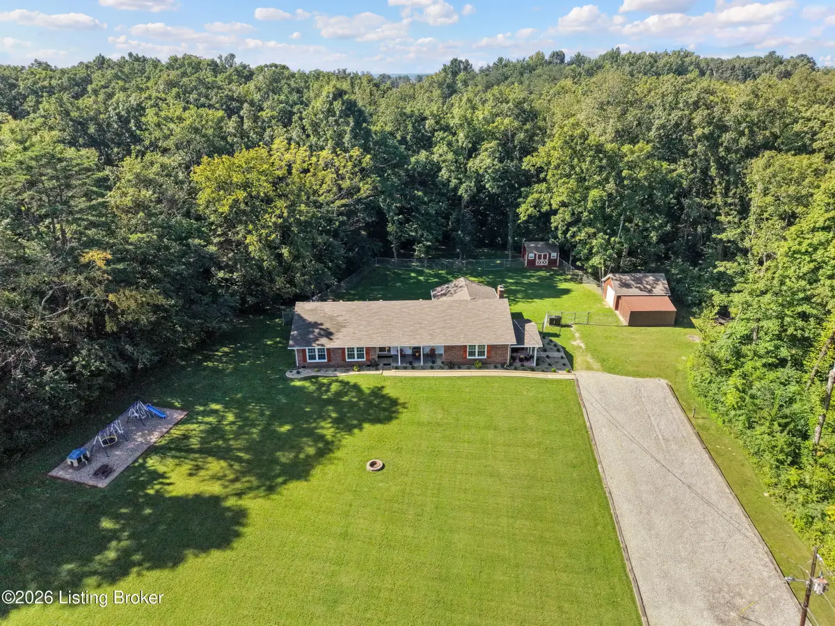 191 Briarway Dr, Mount Washington, KY 40047 - #1