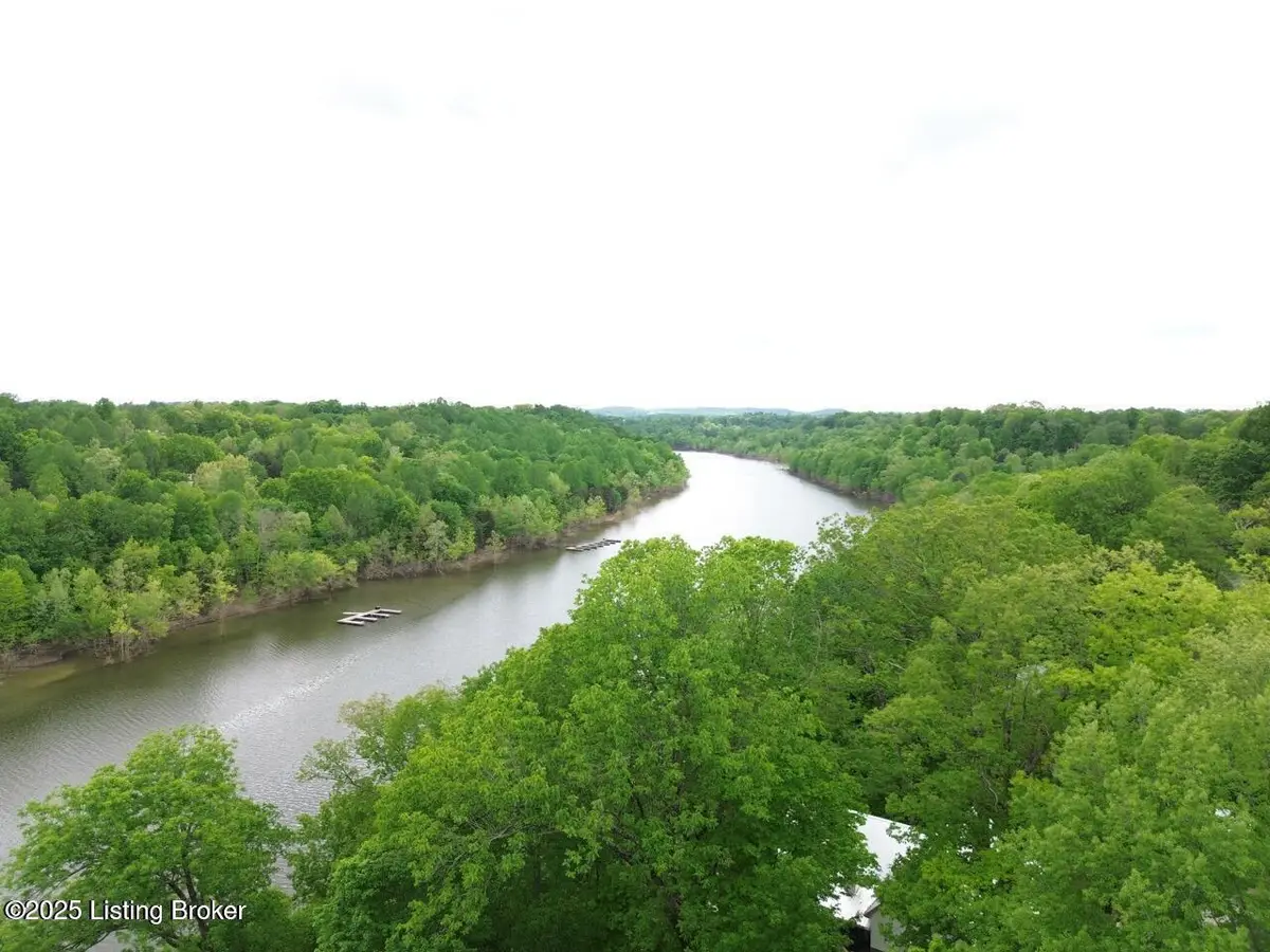 525 N Riverbend Rd, Leitchfield, KY 42754 - #1