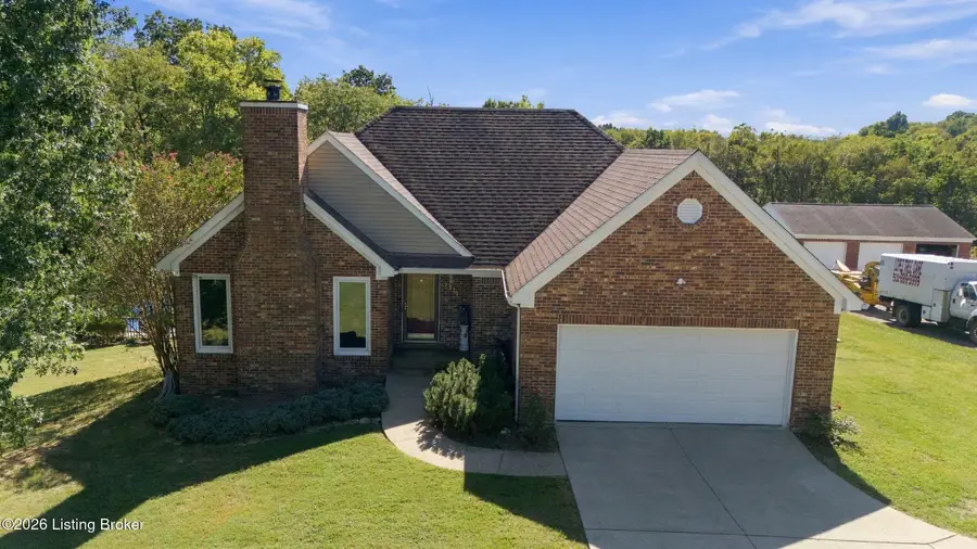 2225 Hochstrasser Rd, Fisherville, KY 40023 - #2