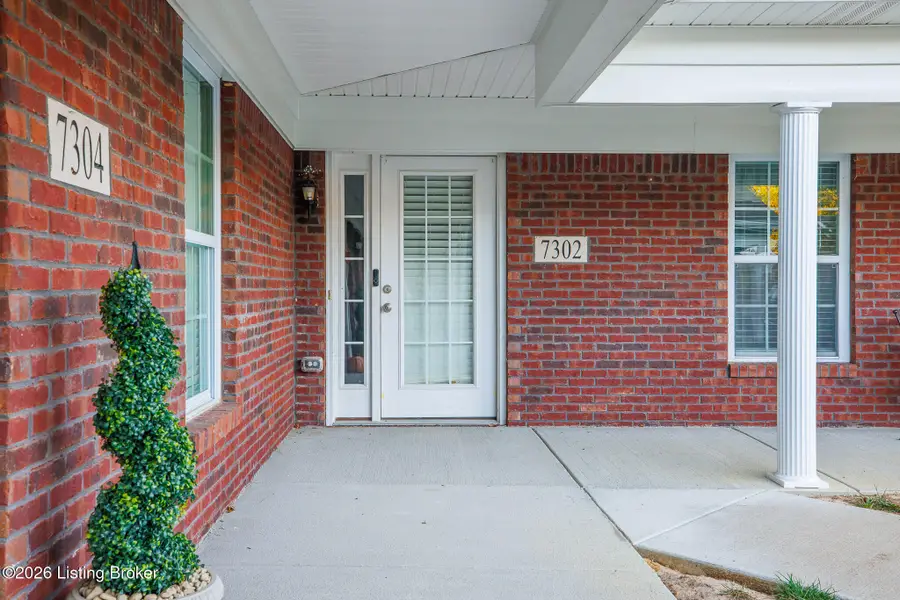 7302 Fox Hollow Way, Louisville, KY 40228 - #3