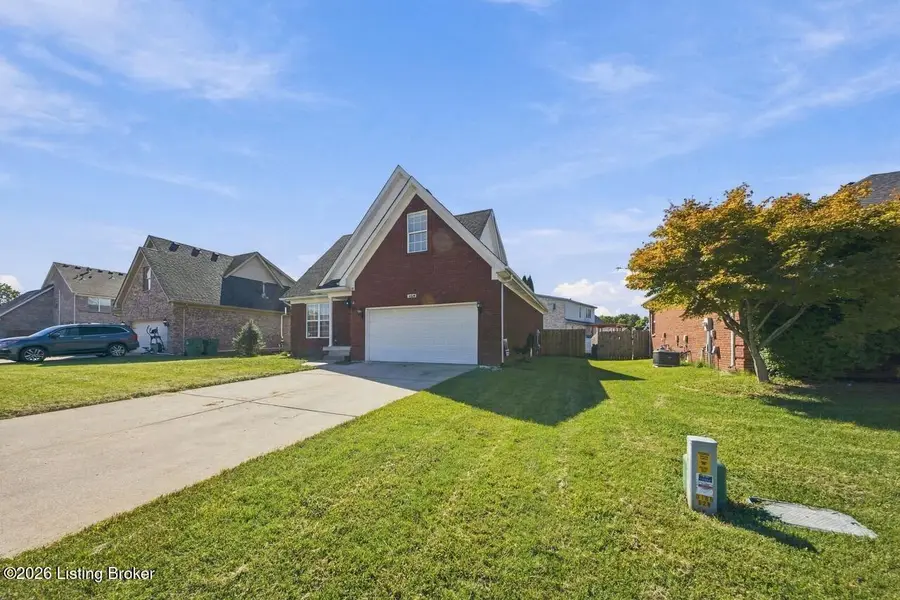 354 Bentwood Dr, Shepherdsville, KY 40165 - #3