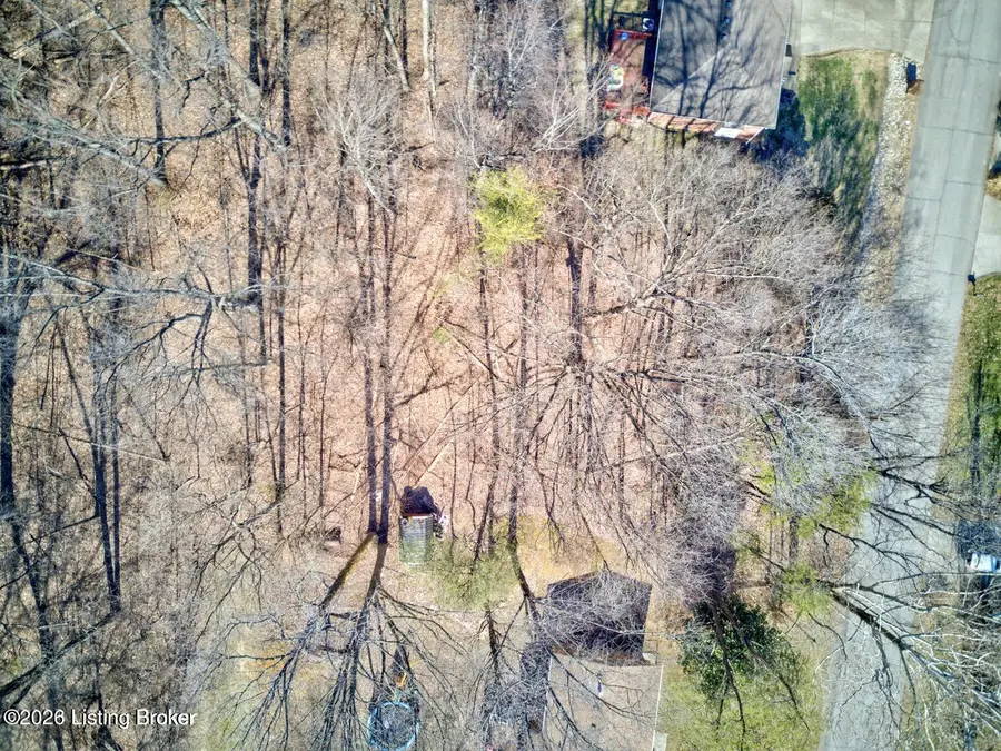6302 Oak Valley Dr, Louisville, KY 40214 - #2