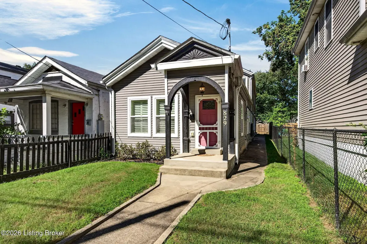 829 E Chestnut St, Louisville, KY 40204 - #1
