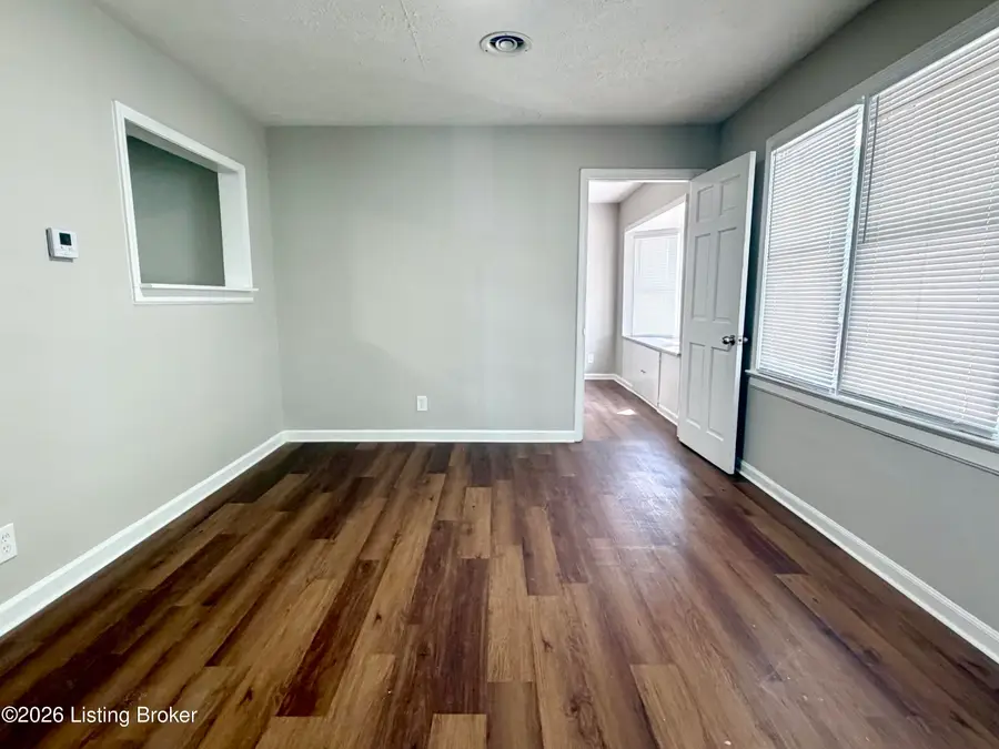 3423 Glendale Ave, Louisville, KY 40215 - #2