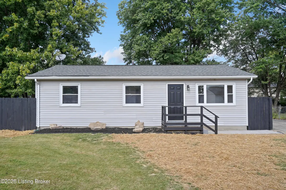 124 Melody Ln, Louisville, KY 40229 - #1
