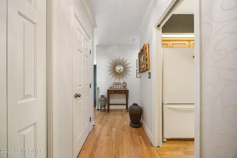 5601 Coach Gate Wynde #6A, Louisville, KY 40207 - #2
