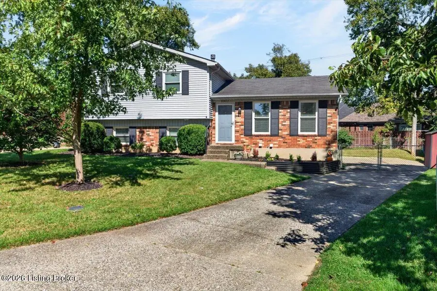 8907 Bobrader Ct, Louisville, KY 40299 - #2