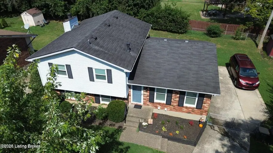 8907 Bobrader Ct, Louisville, KY 40299 - #3