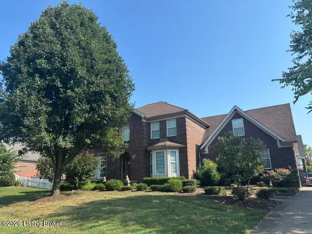 8717 Hi View Ln, Louisville, KY 40272 - #1