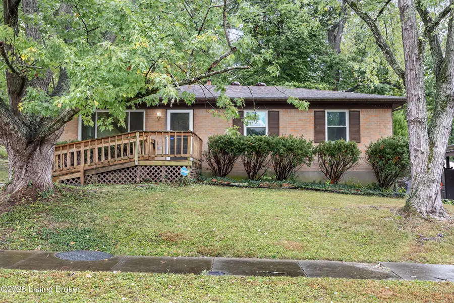 8003 Candleglow Ln, Louisville, KY 40214 - #2