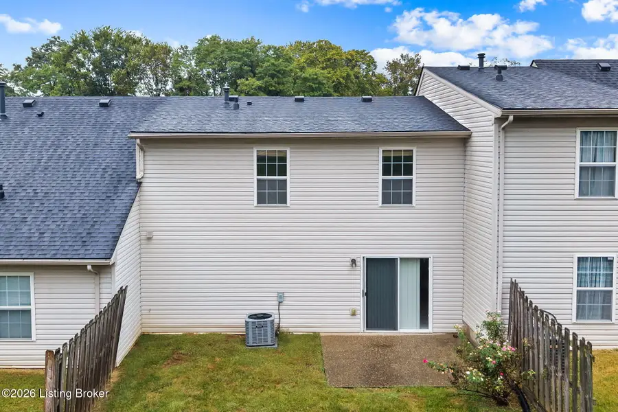 6819 Wynde Manor Dr, Louisville, KY 40228 - #3