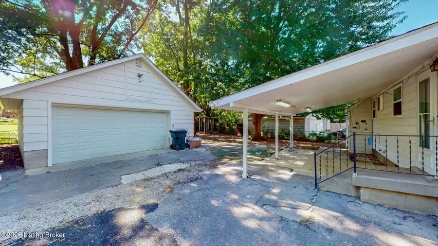 9212 Vevey Rd, Louisville, KY 40291 - #2