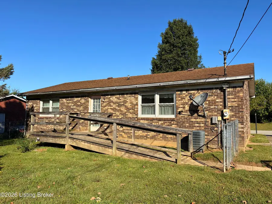63 Jefferson Ave, Bardstown, KY 40004 - #3
