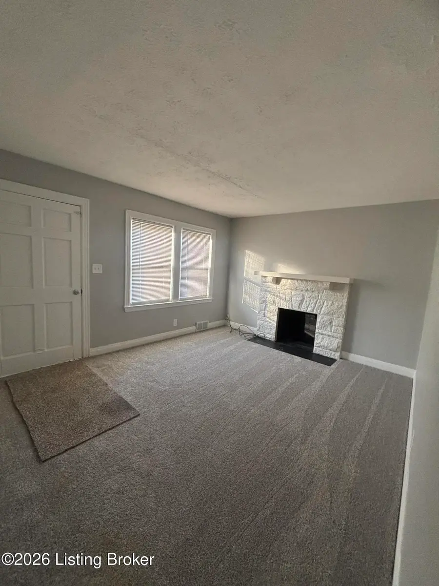 1220 Gilmore Ln, Louisville, KY 40213 - #2
