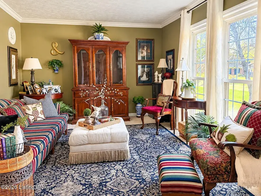 8000 Barbour Manor Dr, Louisville, KY 40241 - #2