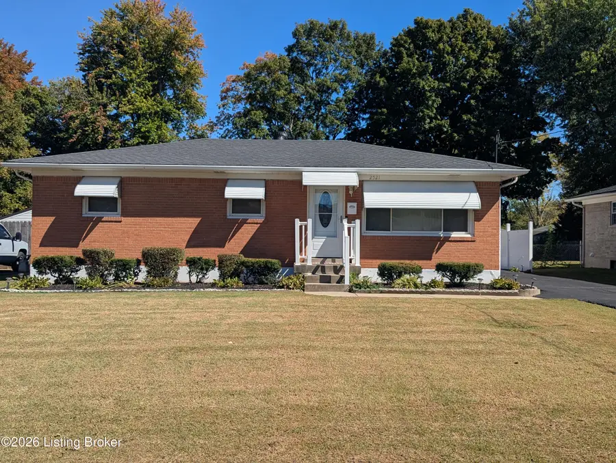 2521 Adrienne Way, Louisville, KY 40216 - #2
