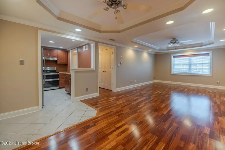 332 El Conquistador Pl, Louisville, KY 40220 - #2