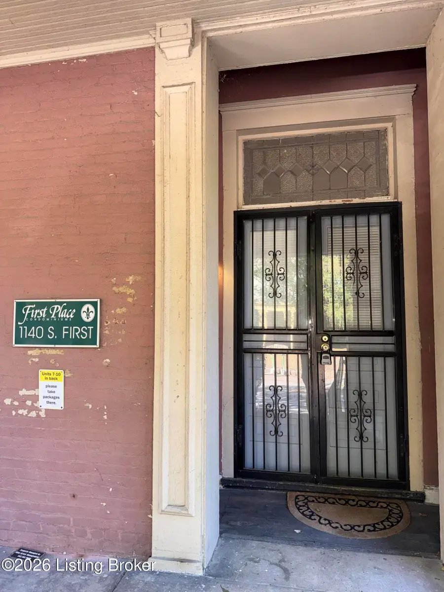1140 S 1st St #1, Louisville, KY 40203 - #2