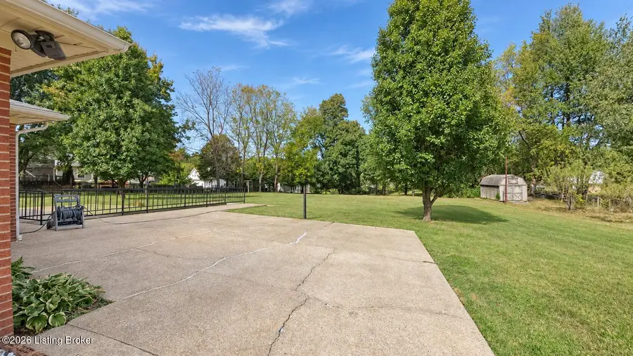1416 Tucker Dr, Bardstown, KY 40004 - #3
