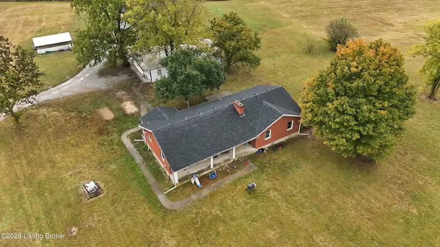 722 Claybrooke Ln, Springfield, KY 40069 - #3