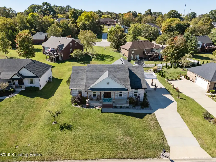 648 Early Wyne Dr, Taylorsville, KY 40071 - #3