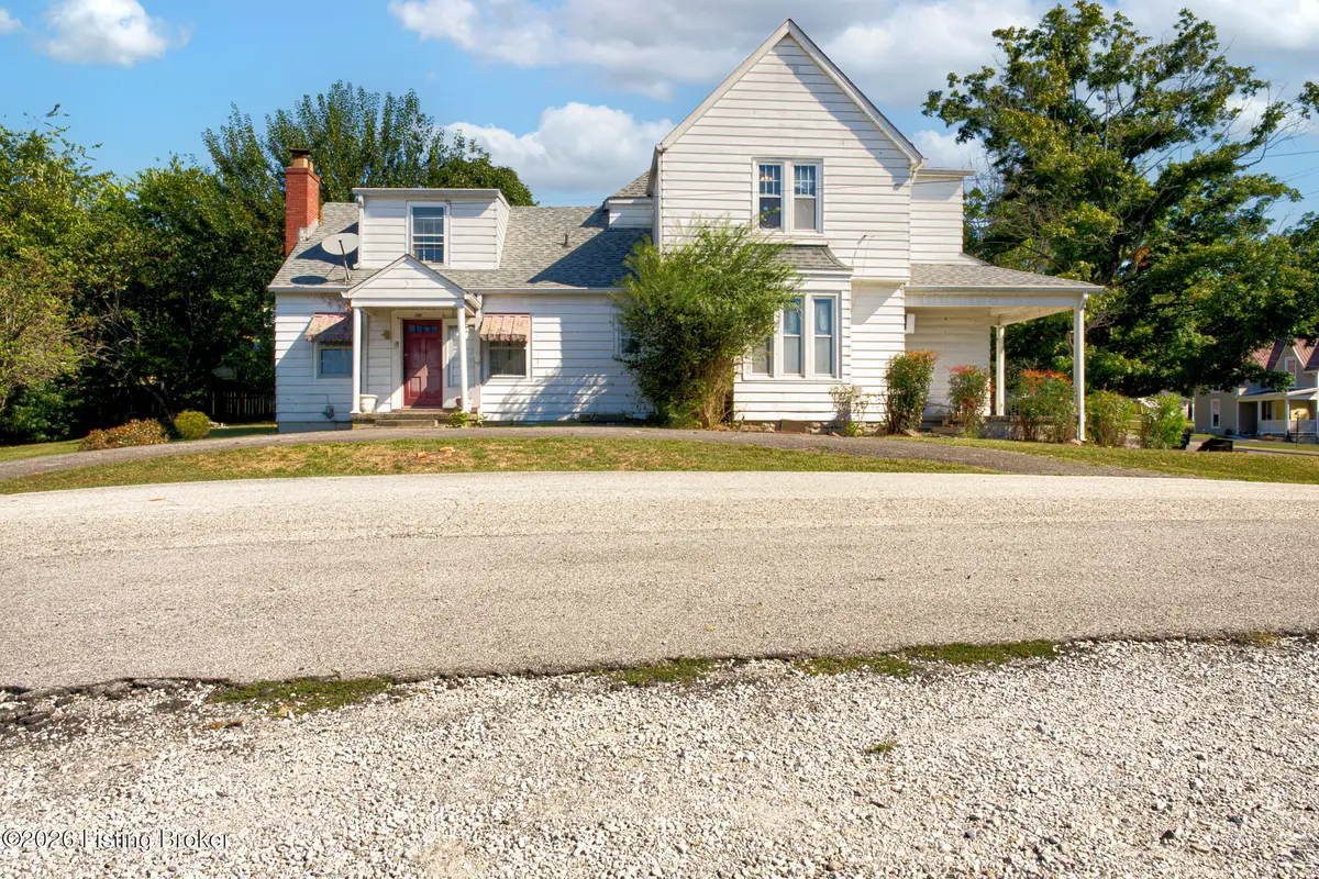 310 N Walnut St, Springfield, KY 40069 - #1