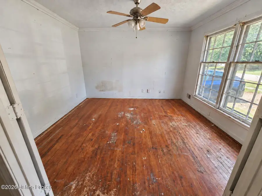 120 Scottsdale Blvd, Louisville, KY 40214 - #2