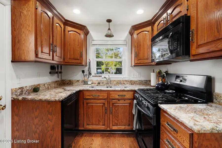 4906 Southern Pkwy, Louisville, KY 40214 - #3