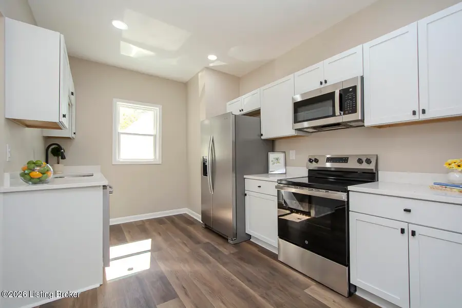 303 Iola Rd, Louisville, KY 40207 - #3