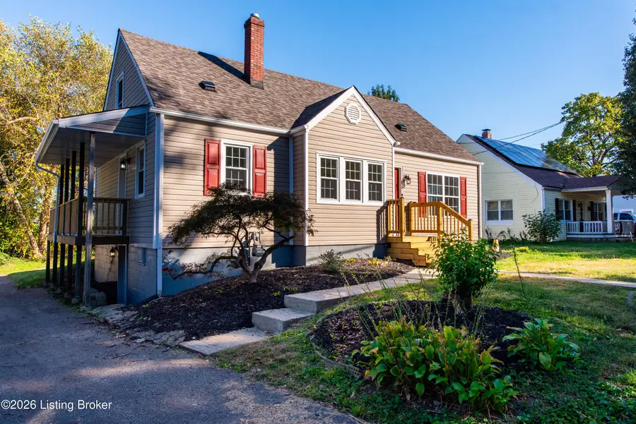 109 Franklin Ave, La Grange, KY 40031 - #2