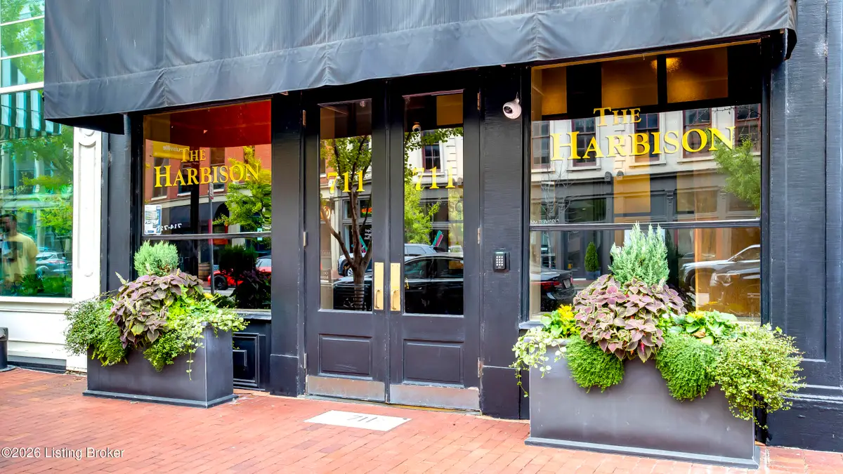 711 W Main St #APT A, Louisville, KY 40202 - #1