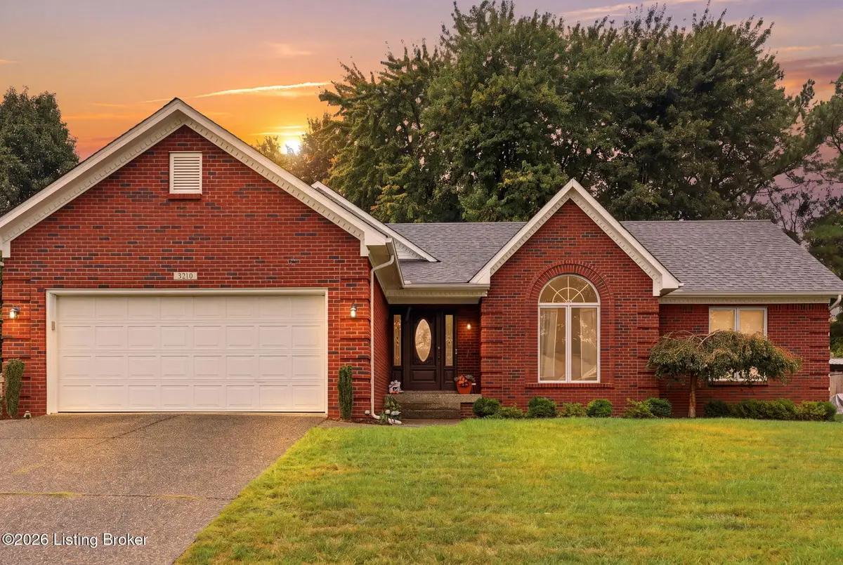 7210 Apple Mill Dr, Louisville, KY 40228 - #1