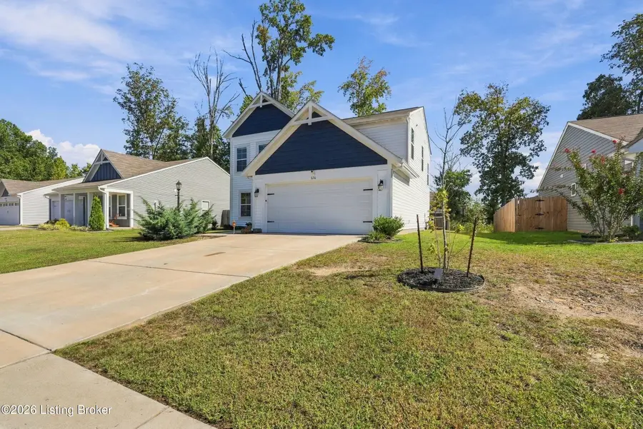 676 Mallard Lake Blvd, Shepherdsville, KY 40165 - #3