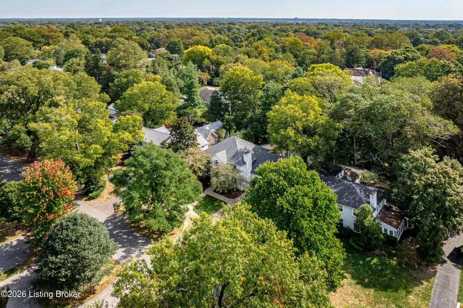 3922 Napanee Rd, Louisville, KY 40207 - #2