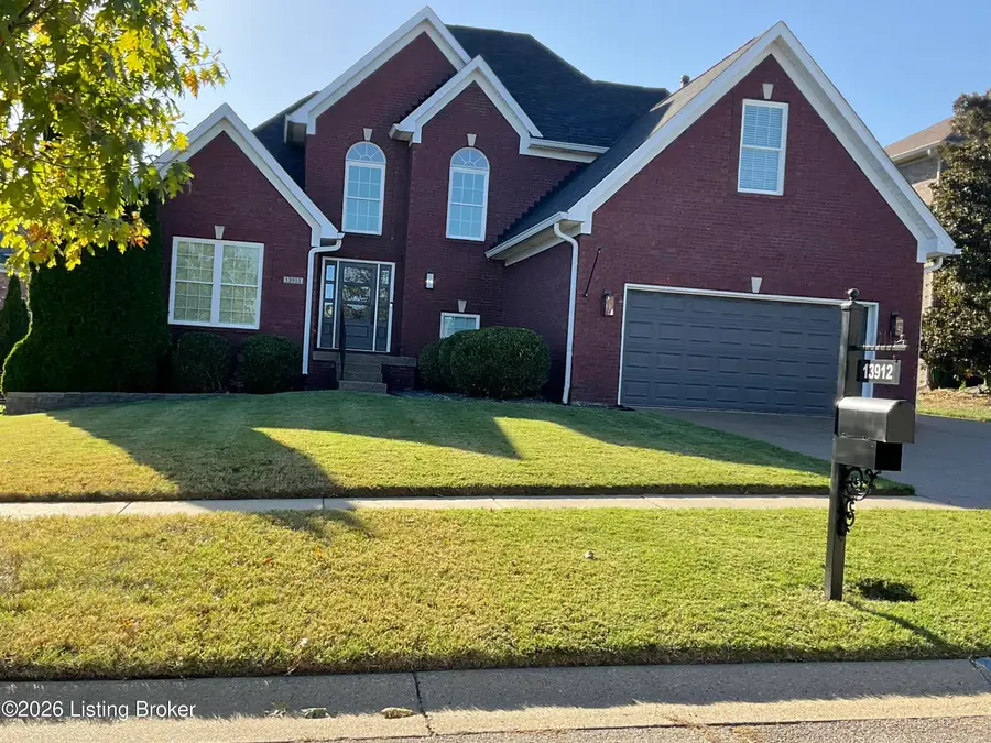 13912 Lake Bend Ct, Louisville, KY 40299 - #2