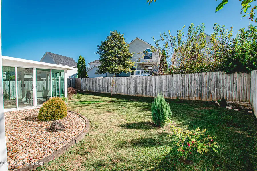 3905 Mimosa View Dr, Louisville, KY 40299 - #3
