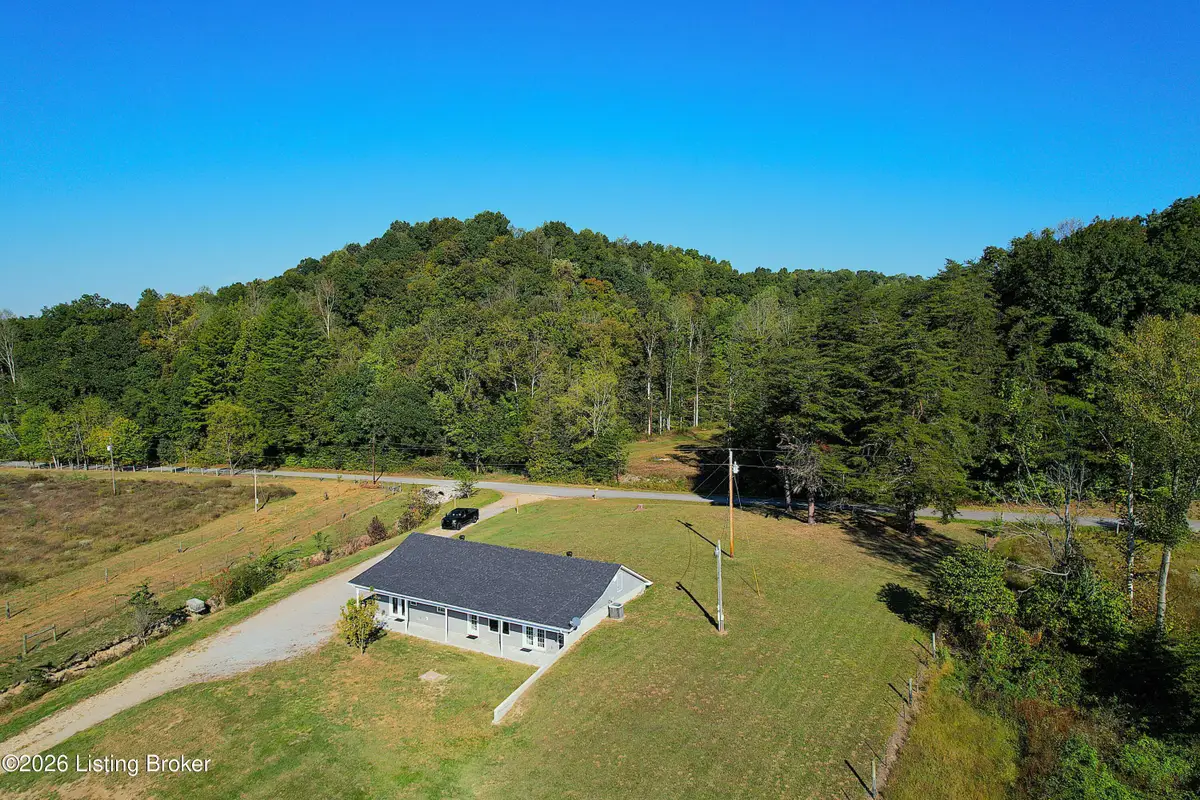 2902 Woods Creek Rd, Liberty, KY 42539 - #1