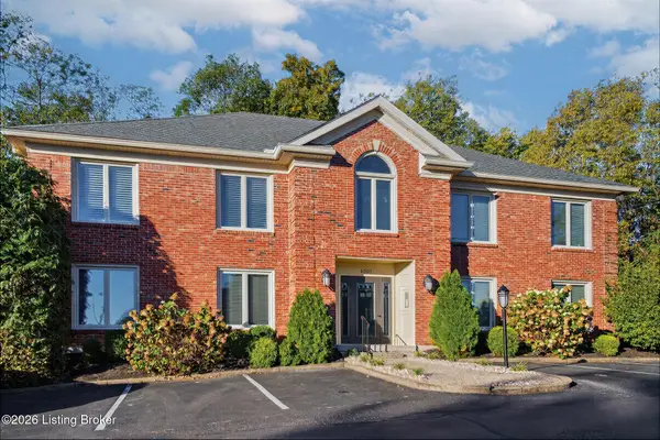 4001 Stoneview Dr #Unit 2, Louisville, KY 40207