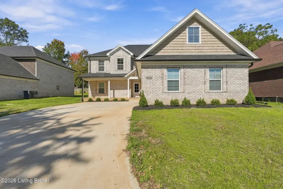 10505 Holly Berry Dr, Louisville, KY 40299 - #3