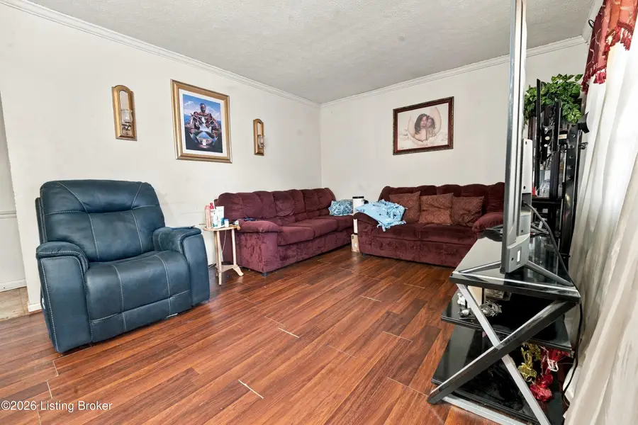4407 Broadleaf Dr, Louisville, KY 40216 - #2
